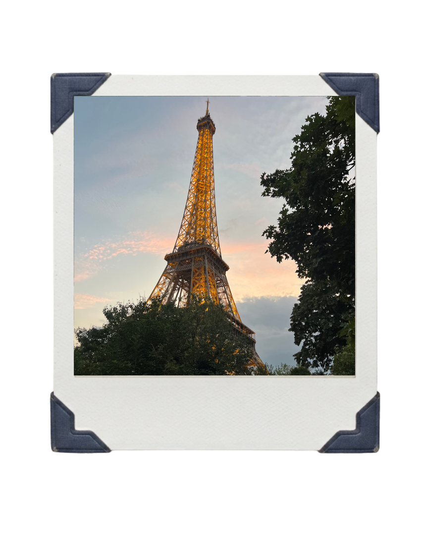 Eiffel Tower at dusk